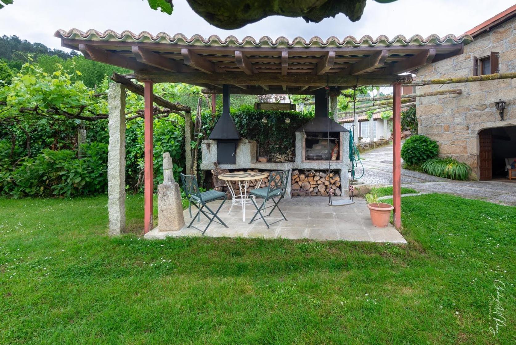 Apartamento Alouminos Do Ribeiro Ourense Exterior foto